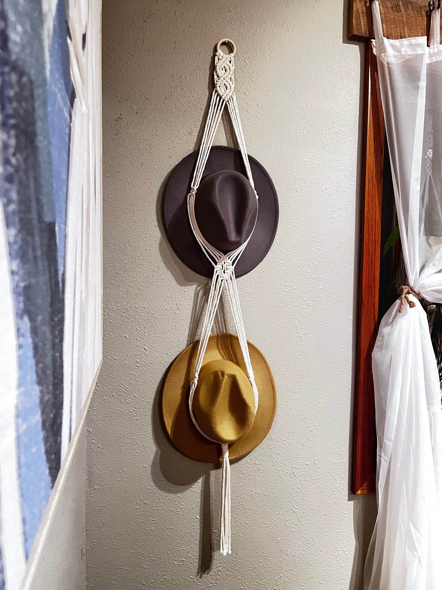 Macrame hat hanger