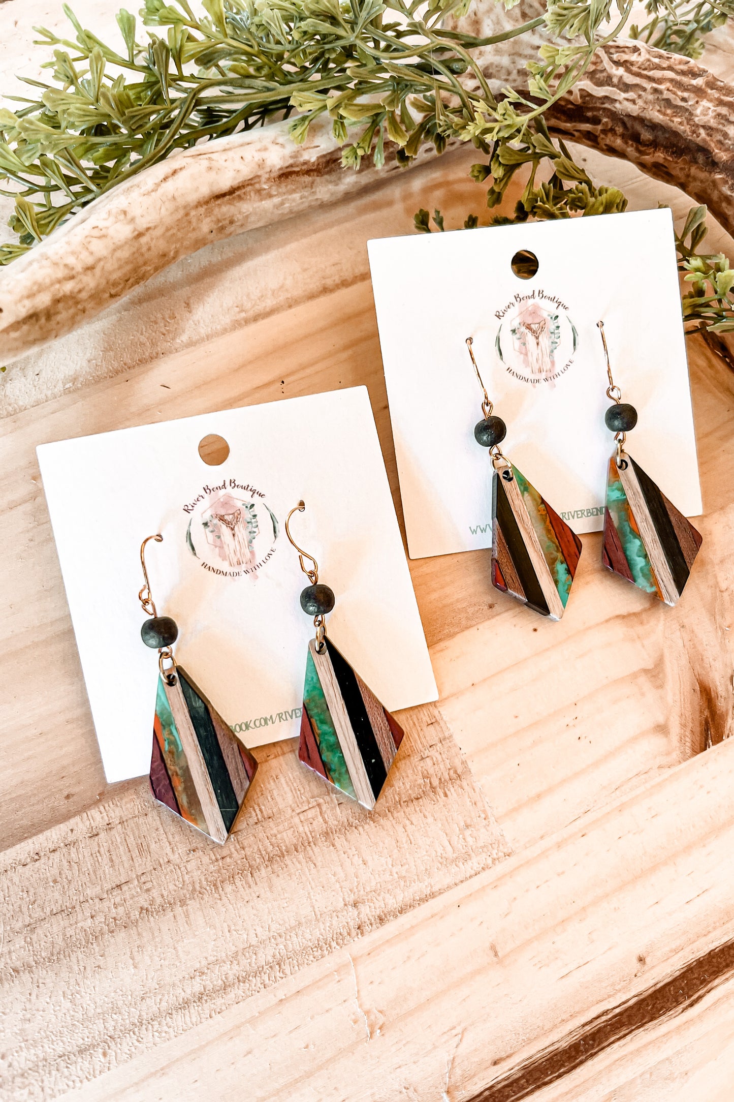 Wood Resin Splash Drop