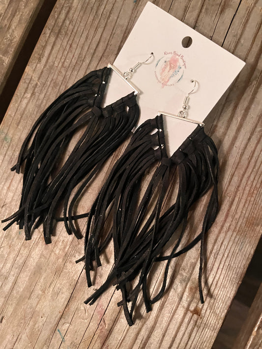 Black Invert Fringe