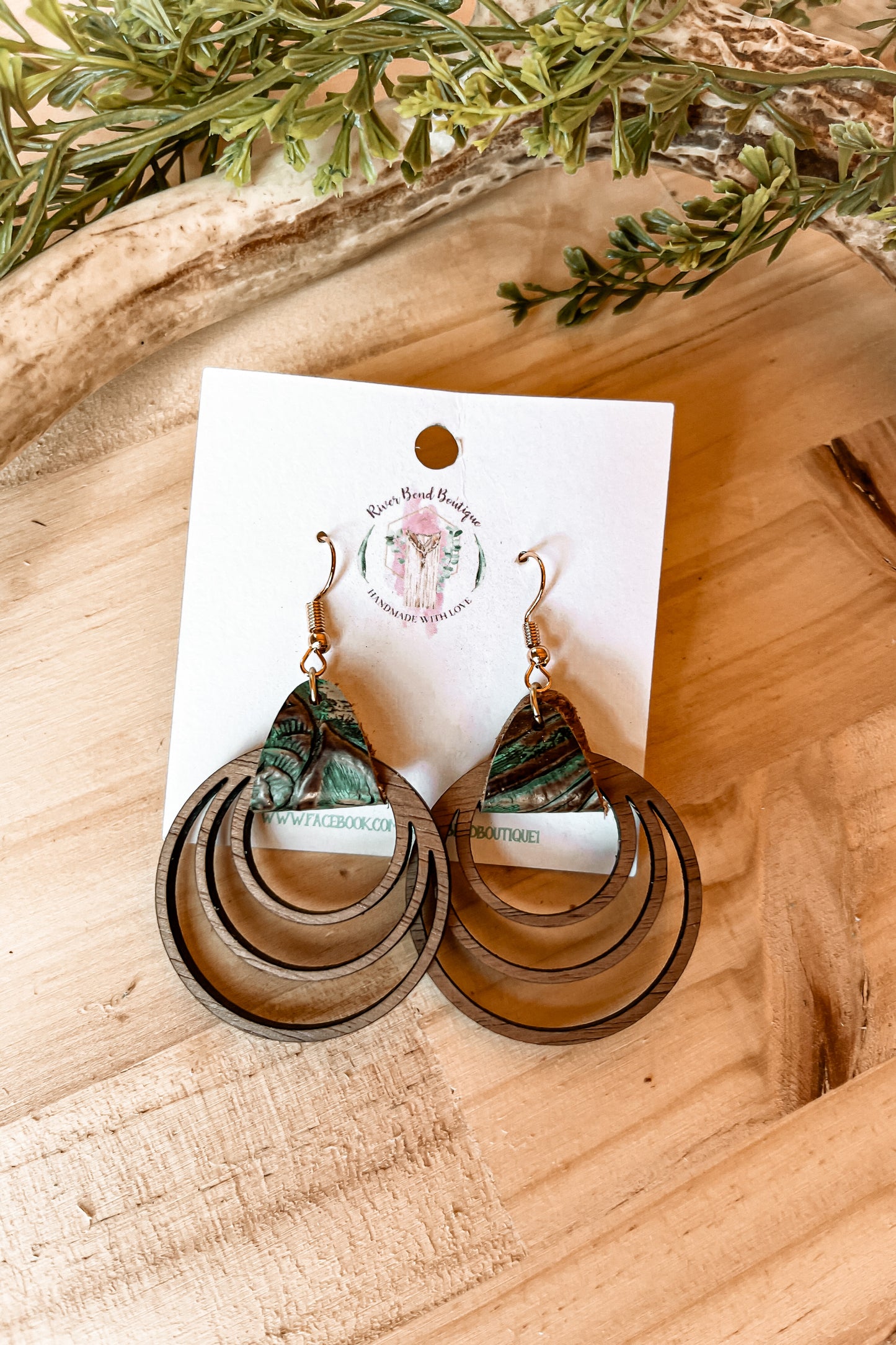 Trip Wooden Hoops