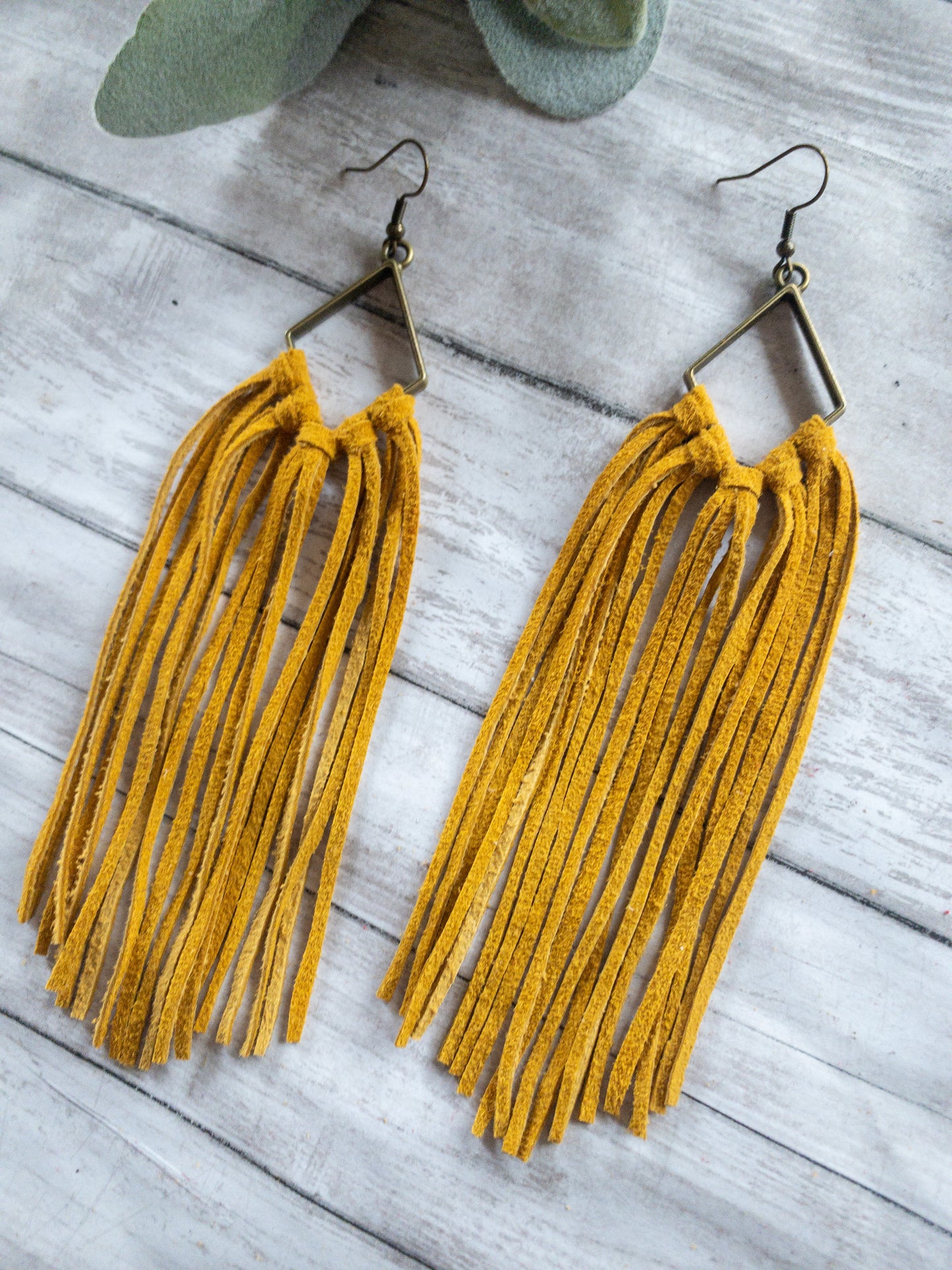 Antiqued Diamond fringe